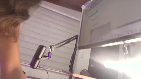 Snapshot of hazel_kataleya chatting on January 17, 2025, 7:27 pm kataleya online show from January 17, 2025, 7:27 pm