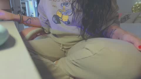 Hazel online show from February 27, 2025, 8:31 pm