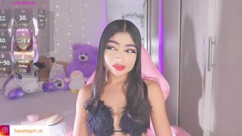 Lynn online show from October 22, 2025, 8:03 am