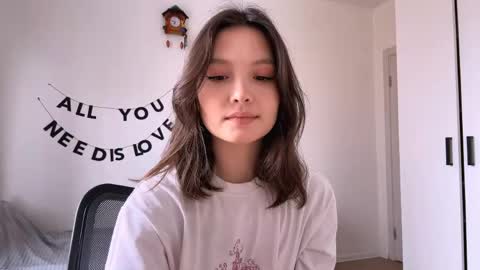 Kira online show from April 29, 2026, 10:08 am