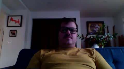 Snapshot of heartofadog604 chatting on December 7, 2024, 11:12 pm MT online show from December 7, 2024, 11:12 pm