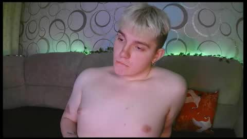 Snapshot of heatctrl chatting on March 3, 2026, 6:14 pm Justin online show from March 3, 2026, 6:14 pm