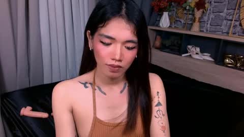 HEATHER online show from May 7, 2026, 5:51 pm