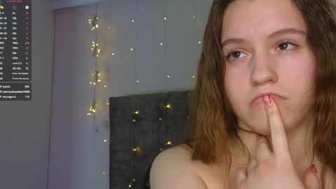 Hi everyone i am Alice pls dont be rude   fav patterns 77  99  111  222  333 online show from March 4, 2025, 9:22 pm