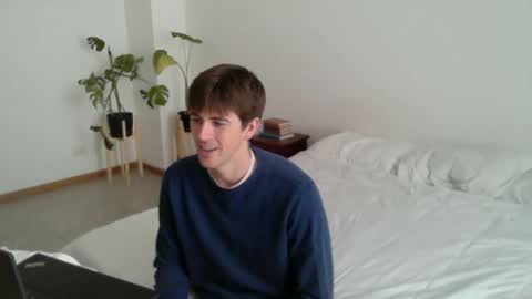 Snapshot of heatsignal chatting on November 18, 2025, 3:16 pm HeatSignal online show from November 18, 2025, 3:16 pm