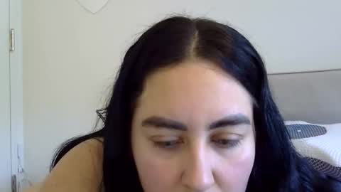 heatwavee online show from December 22, 2024, 4:17 pm