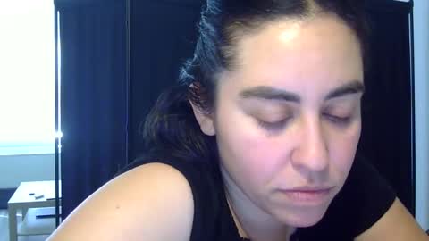 heatwavee online show from September 12, 2025, 4:29 pm