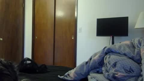 Snapshot of heatwavee chatting on May 6, 2026, 1:49 pm heatwavee online show from May 6, 2026, 1:49 pm