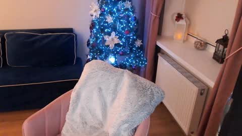 Heaven girl online show from December 26, 2024, 7:16 pm