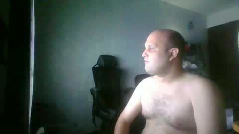 Snapshot of heavy_rebellxc chatting on June 12, 2026, 7:29 am Heavy Rebell online show from June 12, 2026, 7:29 am