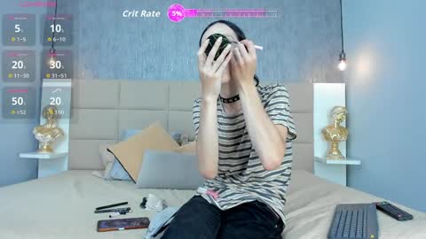 Keira Hecate online show from April 9, 2026, 7:30 pm