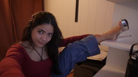 hecate333 online show from December 15, 2024, 4:26 pm