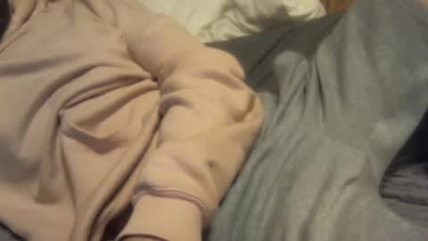 hecomesagain online show from September 12, 2025, 7:14 pm