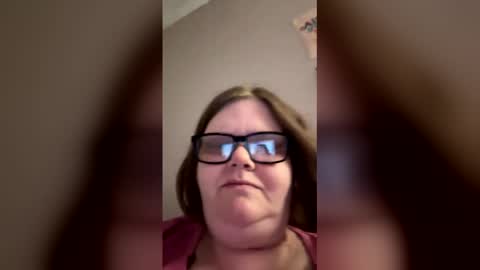 heidimackey2 online show from April 23, 2026, 3:08 am