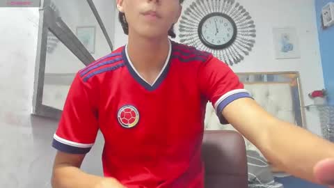Snapshot of heiker_ chatting on March 8, 2025, 10:24 pm heiker_ online show from March 8, 2025, 10:24 pm