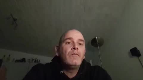 Snapshot of heiko1983696969 chatting on October 9, 2025, 3:21 pm Heiko online show from October 9, 2025, 3:21 pm