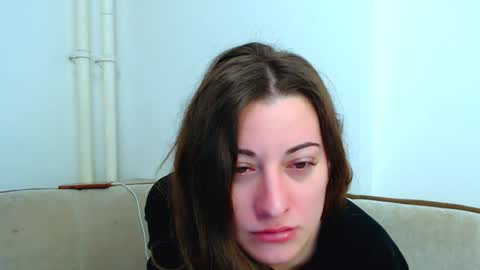 helen_adams_ online show from February 6, 2025, 5:14 am