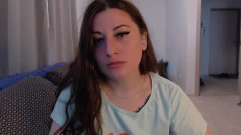 helen_adams_ online show from July 20, 2026, 5:33 am