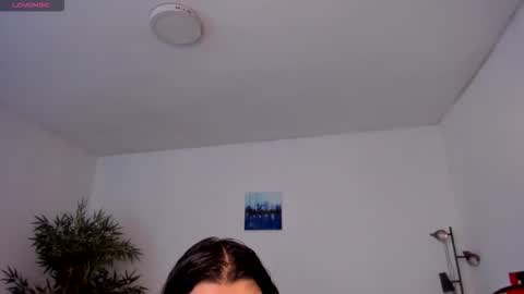 helen_miller online show from October 16, 2025, 9:05 pm