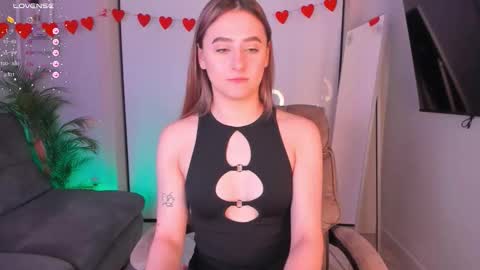 Snapshot of helena_lorente chatting on February 17, 2026, 3:40 pm Helen online show from February 17, 2026, 3:40 pm