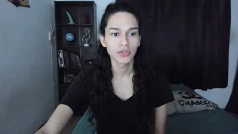 helena_spellman online show from May 25, 2026, 12:05 am