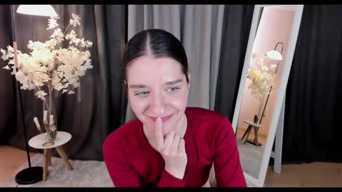 Helen online show from February 25, 2025, 6:14 am