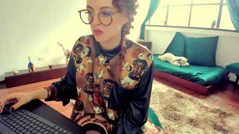 Heliconia online show from February 10, 2026, 8:13 pm