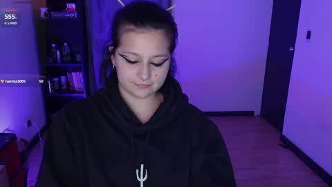 Snapshot of hell_dancer_ chatting on January 25, 2025, 2:15 am Lexa online show from January 25, 2025, 2:15 am