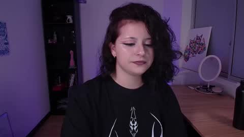 Snapshot of hell_dancer_ chatting on September 11, 2025, 11:27 pm Lexa online show from September 11, 2025, 11:27 pm