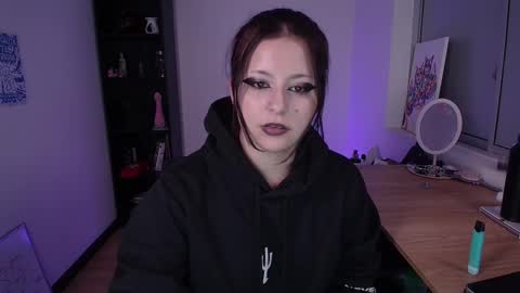 Snapshot of hell_dancer_ chatting on September 15, 2025, 11:16 pm Lexa online show from September 15, 2025, 11:16 pm