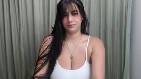 Hellen online show from December 12, 2024, 8:43 pm