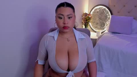 Snapshot of hellenamazing chatting on November 26, 2025, 5:41 am hellenamazing online show from November 26, 2025, 5:41 am