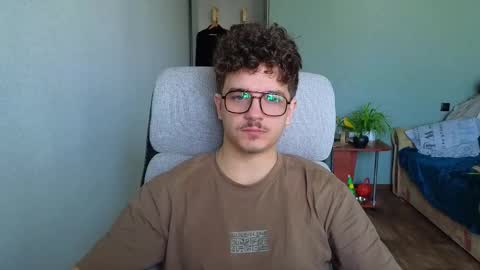 Remy online show from November 15, 2025, 8:11 am