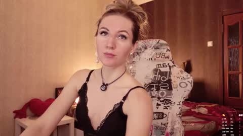 Snapshot of hello_lisha chatting on March 3, 2026, 8:31 am Alisia Monday to Friday from 10 am to 4 pm GMT 2 online show from March 3, 2026, 8:31 am