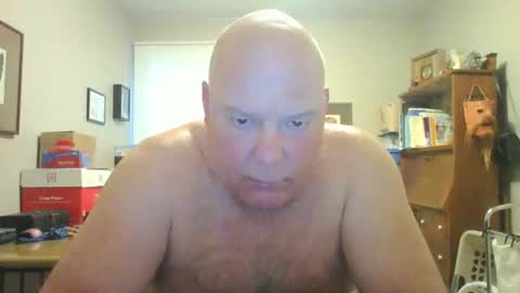helloforfun111 online show from May 20, 2026, 10:32 am