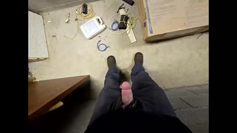 helpmestroke88 online show from October 27, 2025, 9:57 am