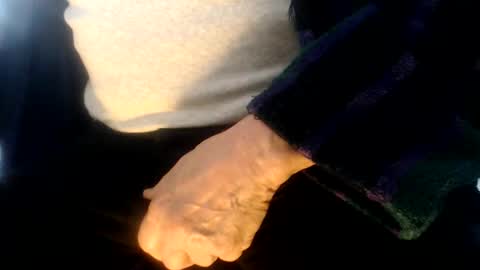 Helvell online show from April 2, 2026, 7:28 am