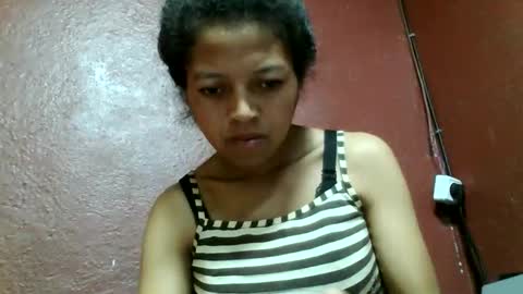 Snapshot of henitsaldy chatting on February 28, 2026, 6:47 am henitsaldy online show from February 28, 2026, 6:47 am