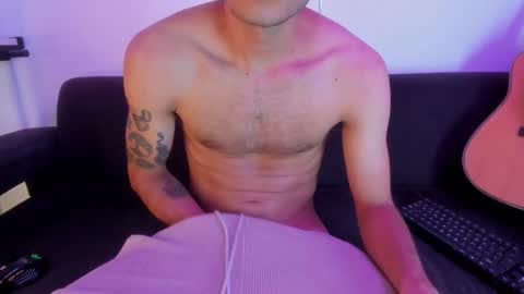 henrik_senn online show from January 16, 2026, 9:52 pm