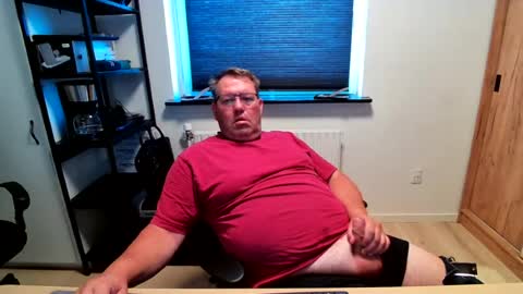 Snapshot of henrikrp1971 chatting on July 20, 2026, 10:39 am henrikrp1971 online show from July 20, 2026, 10:39 am