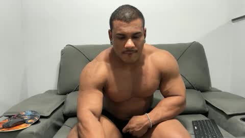 Henri online show from February 23, 2025, 9:59 pm