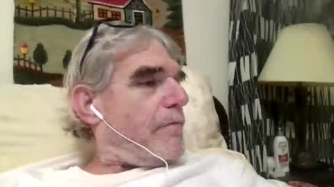 henrybond1979 online show from June 11, 2026, 6:22 am