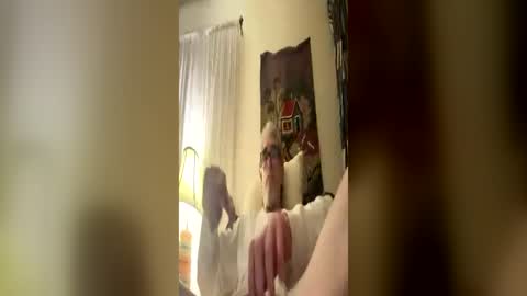 henrybond1979 online show from June 14, 2026, 9:55 am