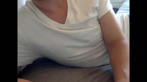 Henryhipster  sub  spank useme new Europe Twink kiss first fit kinky naughty online show from May 27, 2026, 7:38 am