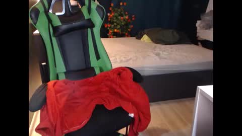 Hentaishiing online show from November 13, 2025, 11:36 pm