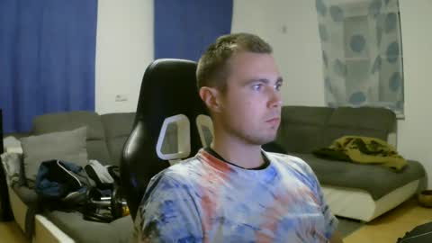 Snapshot of herbstenden chatting on February 5, 2025, 8:25 pm John Pearl online show from February 5, 2025, 8:25 pm