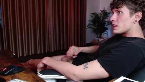 Snapshot of hercules__ chatting on February 8, 2026, 2:04 am Gregblonde Alextattoo online show from February 8, 2026, 2:04 am