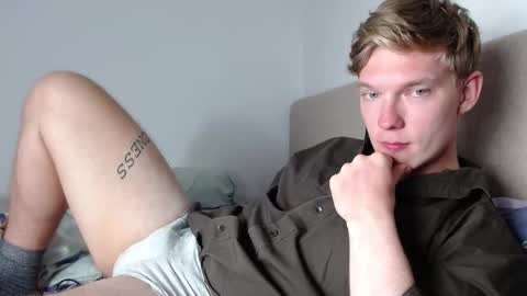 Snapshot of hercules__ chatting on February 8, 2026, 2:53 pm Gregblonde Alextattoo online show from February 8, 2026, 2:53 pm