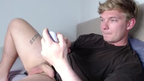 Snapshot of hercules__ chatting on February 16, 2026, 1:40 pm Gregblonde Alextattoo online show from February 16, 2026, 1:40 pm