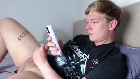 Snapshot of hercules__ chatting on February 20, 2026, 5:35 pm Gregblonde Alextattoo online show from February 20, 2026, 5:35 pm